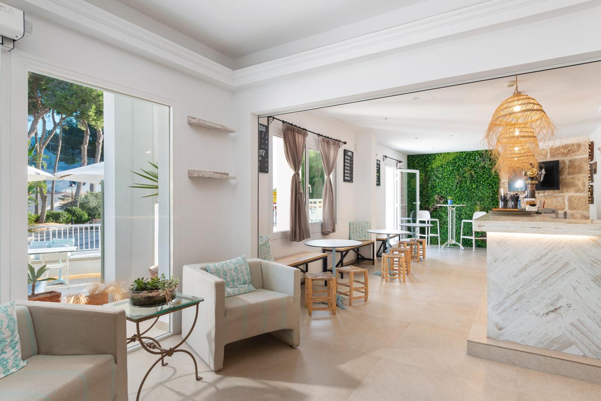 Villa Real Club Apartments Camp De Mar Luaran gambar