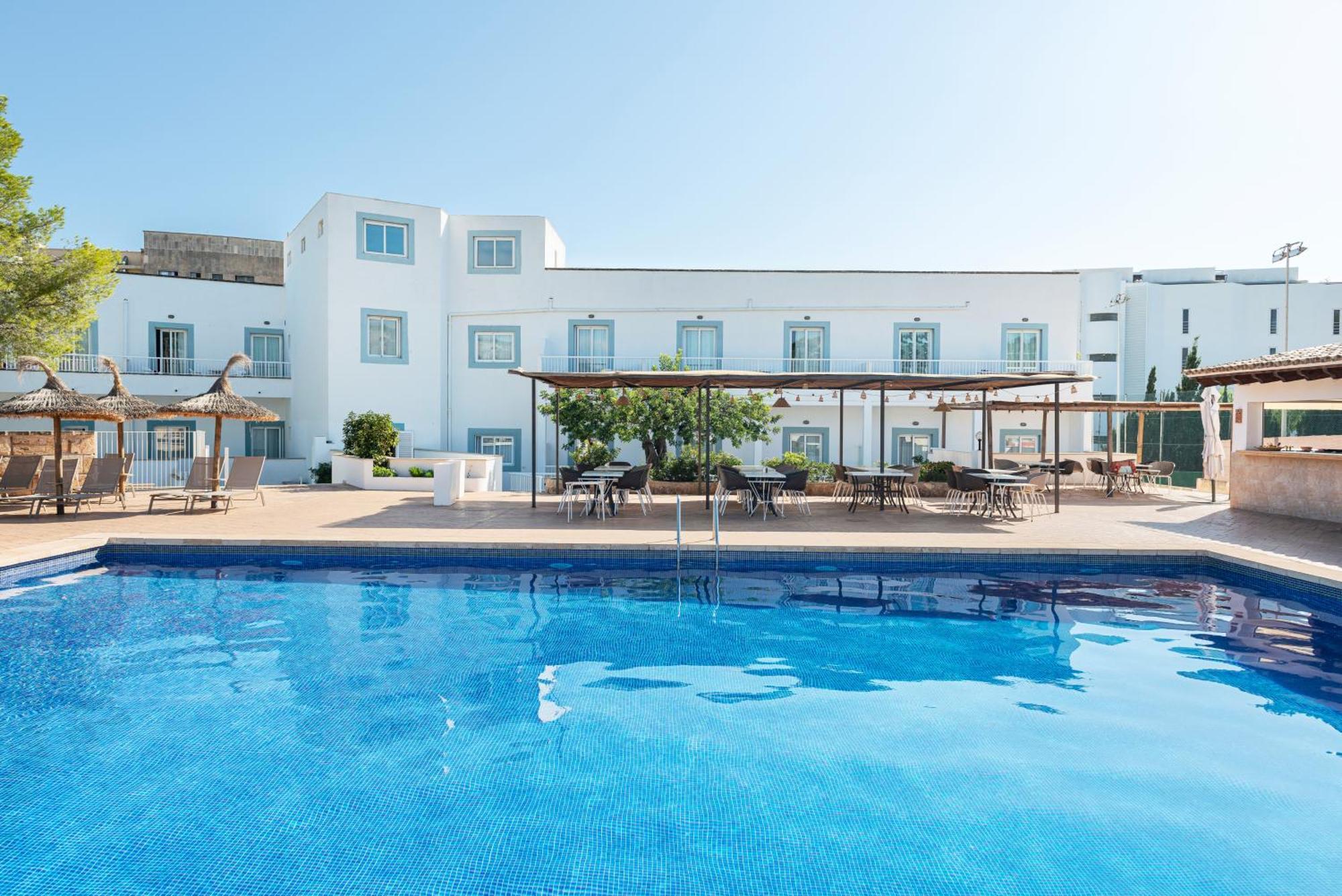 Villa Real Club Apartments Camp De Mar Luaran gambar